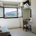 Helen Superior Appartement