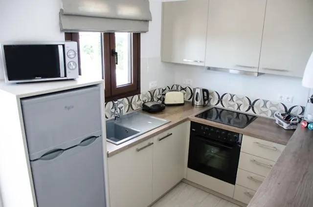 Helen Superior Apartman Líndosz