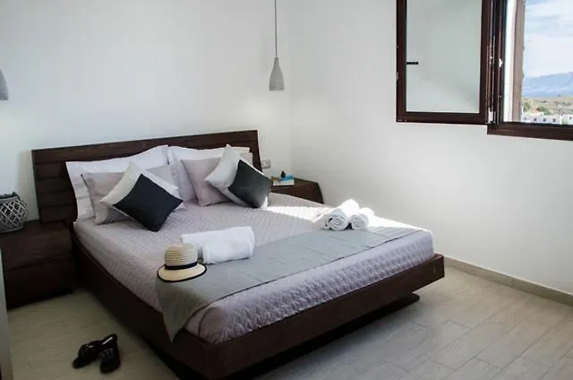 Helen Superior Apartman *