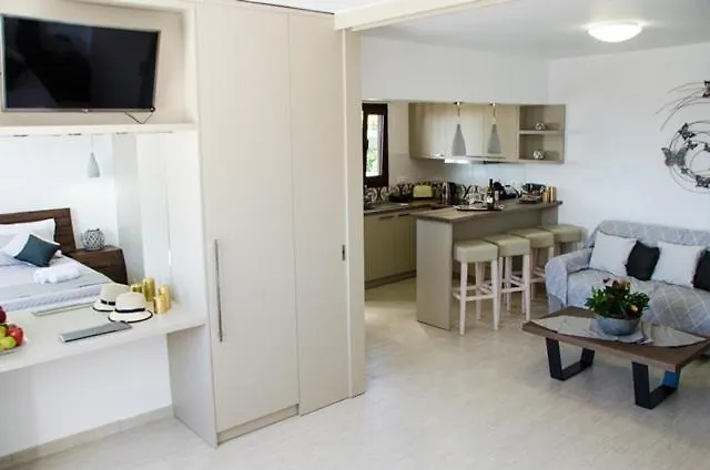 Helen Superior Apartman Líndosz